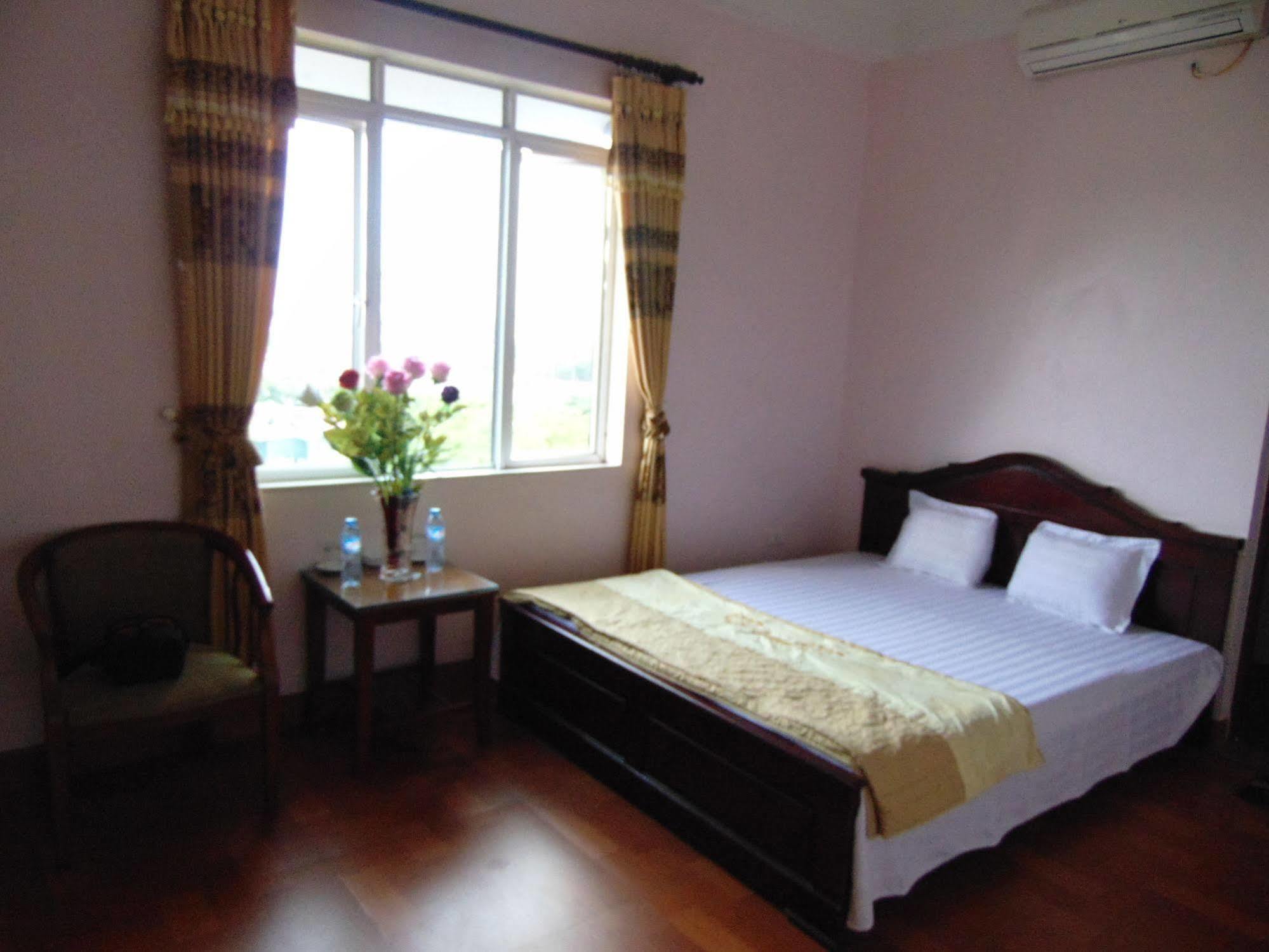 Noi Bai Hotel Hanoï Extérieur photo