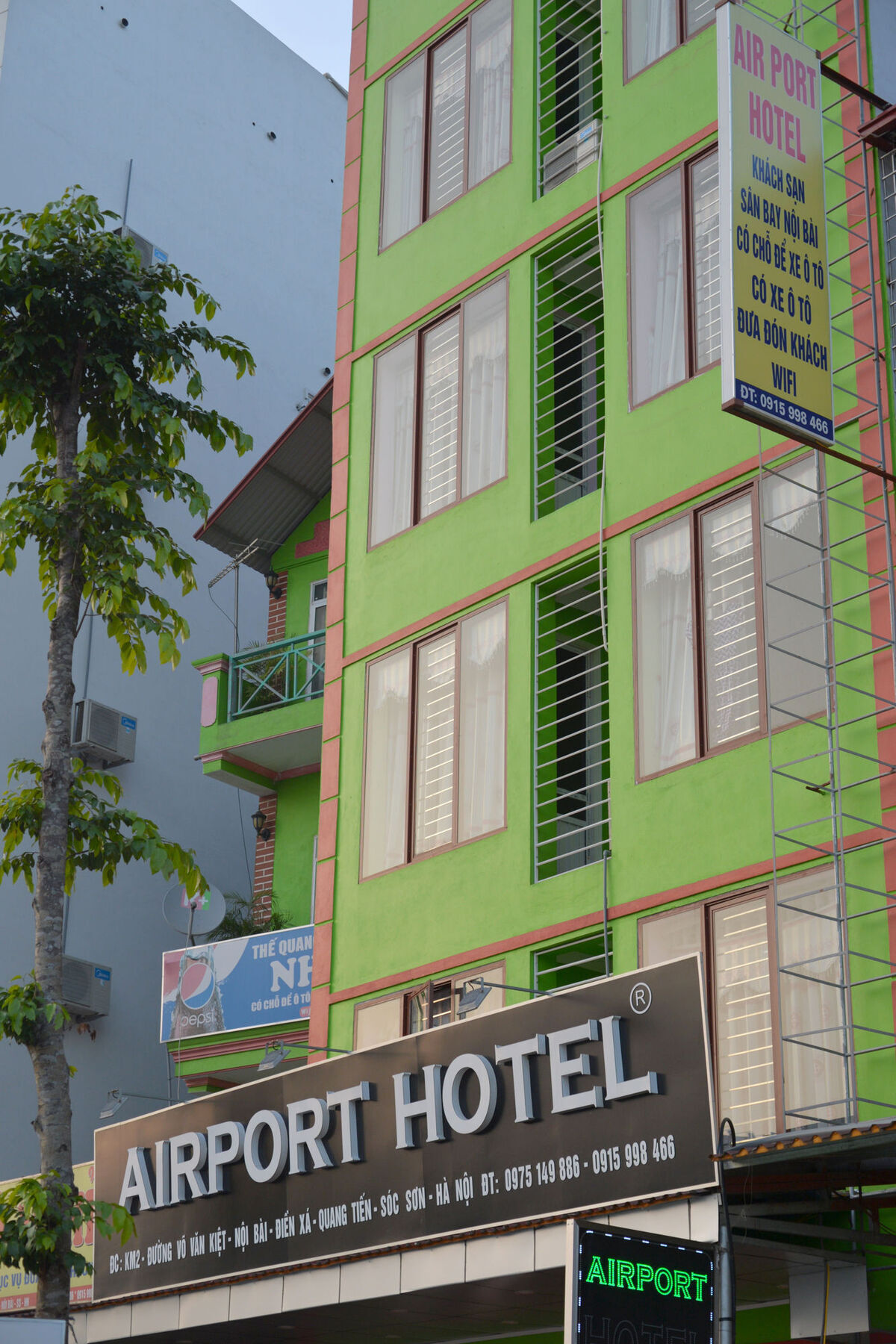 Noi Bai Hotel Hanoï Extérieur photo